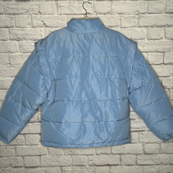 NWT WEWOREWHAT Snap Off Sleeve Puffer Jacket in Blue Bell - Picture 7 of 16